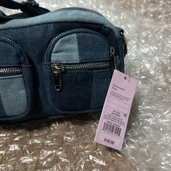 NWT light/dark denim patch Wild Fable crossbody purse using recycled materials. - Picture 2 of 8